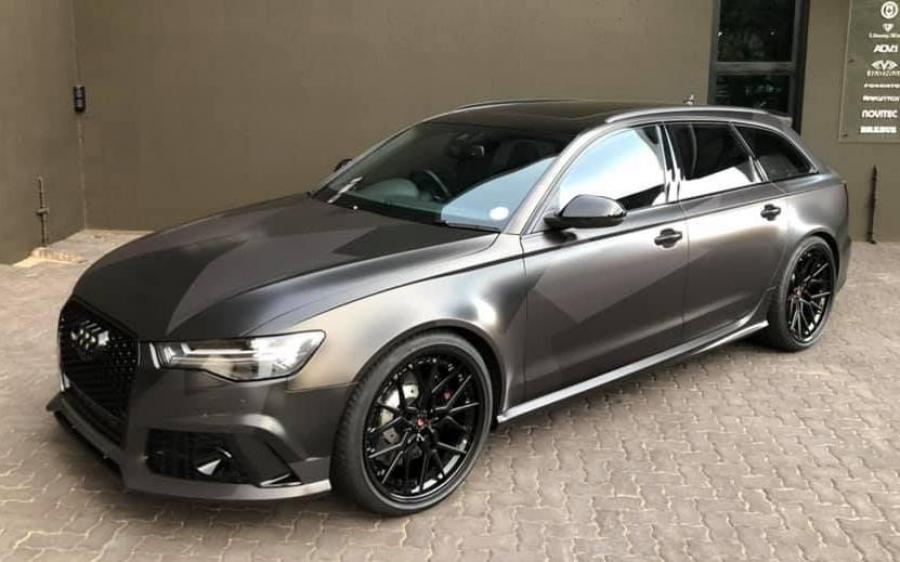Audi RS6 Avant by RACE! on Vossen Wheels '2019